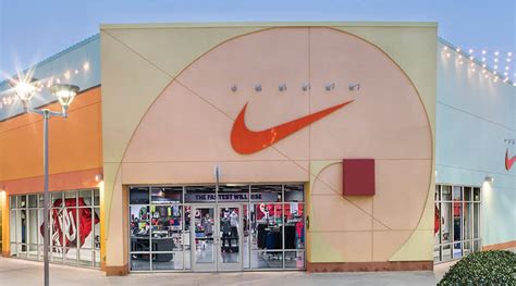 Nike outlet okc - From Polo Ralph Lauren Factory Store to Michael Kors, kate spade new york, and Nike Factory Store, OKC Outlets has a wide selection of high-quality, designer brands at discounted prices. The atmosphere at OKC Outlets is friendly and inviting, with a wide range of stores and restaurants to explore. Whether you're looking for a quick snack or a ...